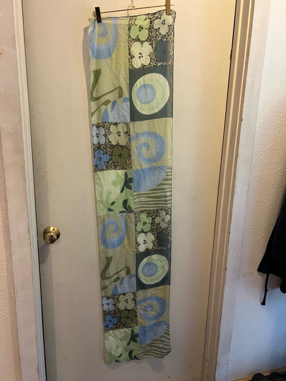 Vintage Style Flower Scarf